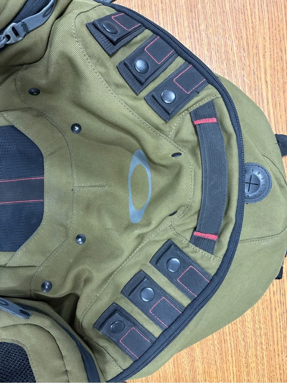 Oakley Olive Green Vintage Oakley TFG Light Backpack Gorpcore Men
